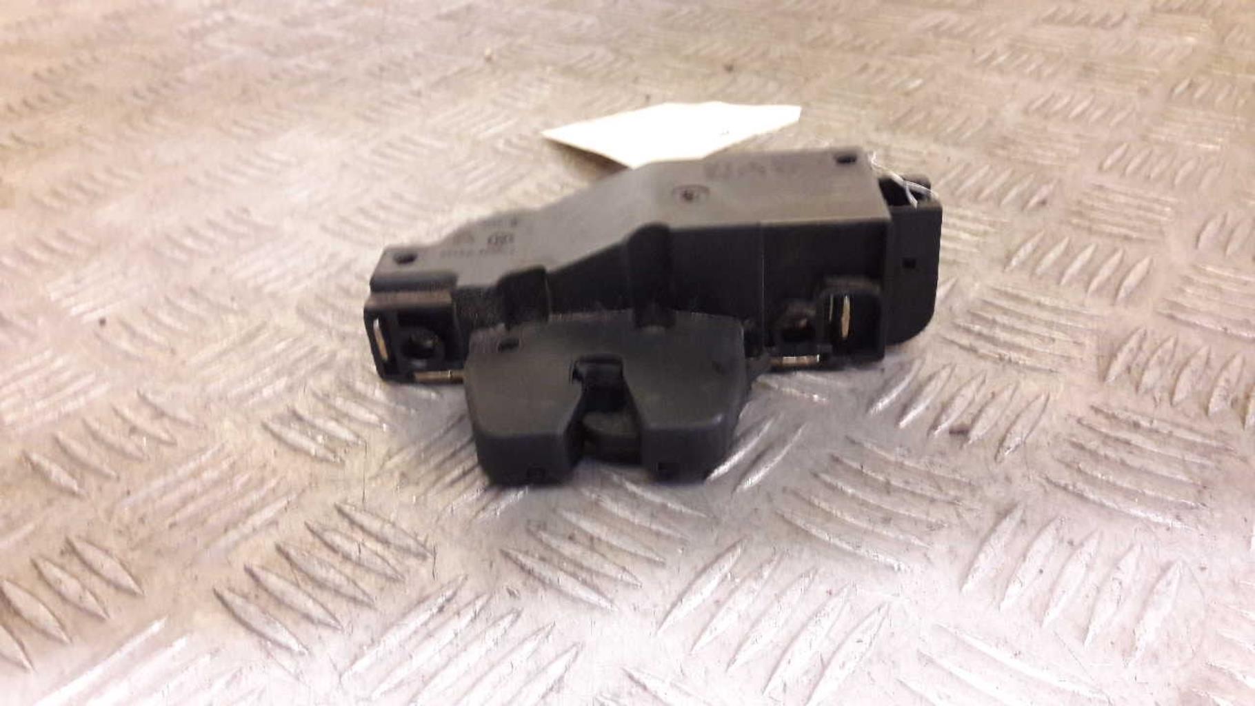 Serrure de hayon PEUGEOT 307 PHASE 2 BREAK Diesel - 1