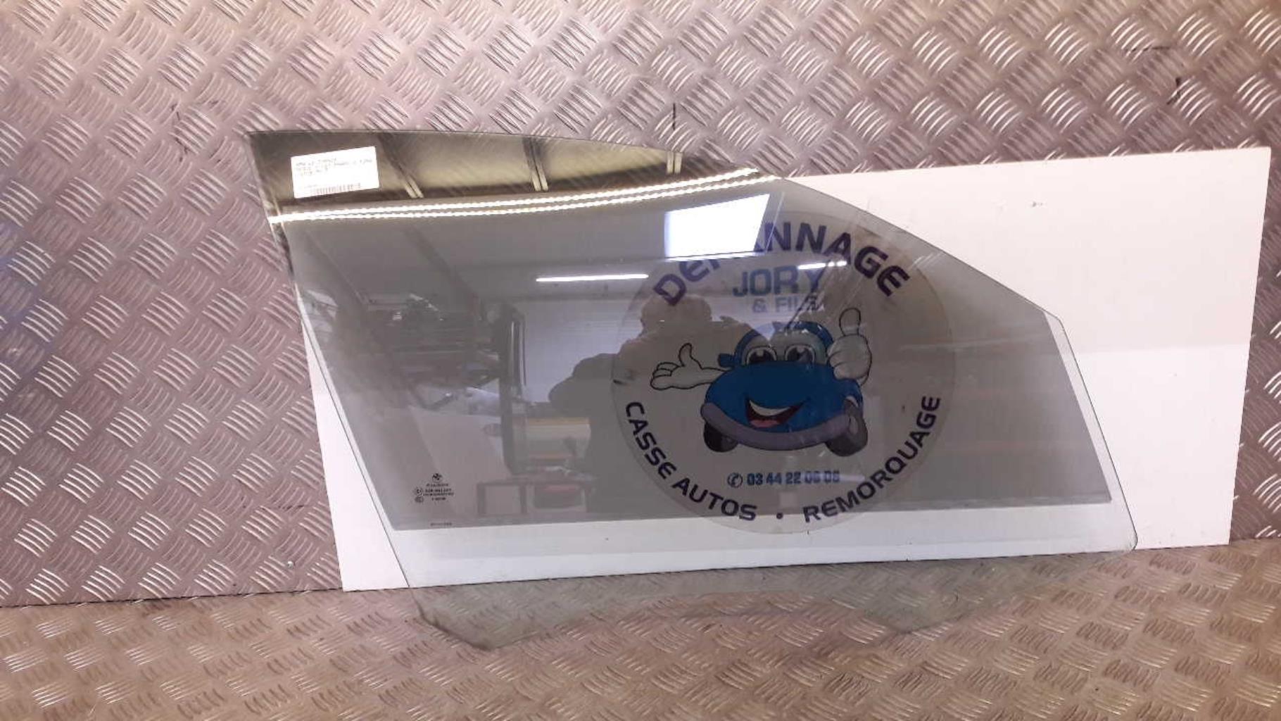 Vitre avant droit BMW SERIE 1 E87 PHASE 2 Diesel - 1