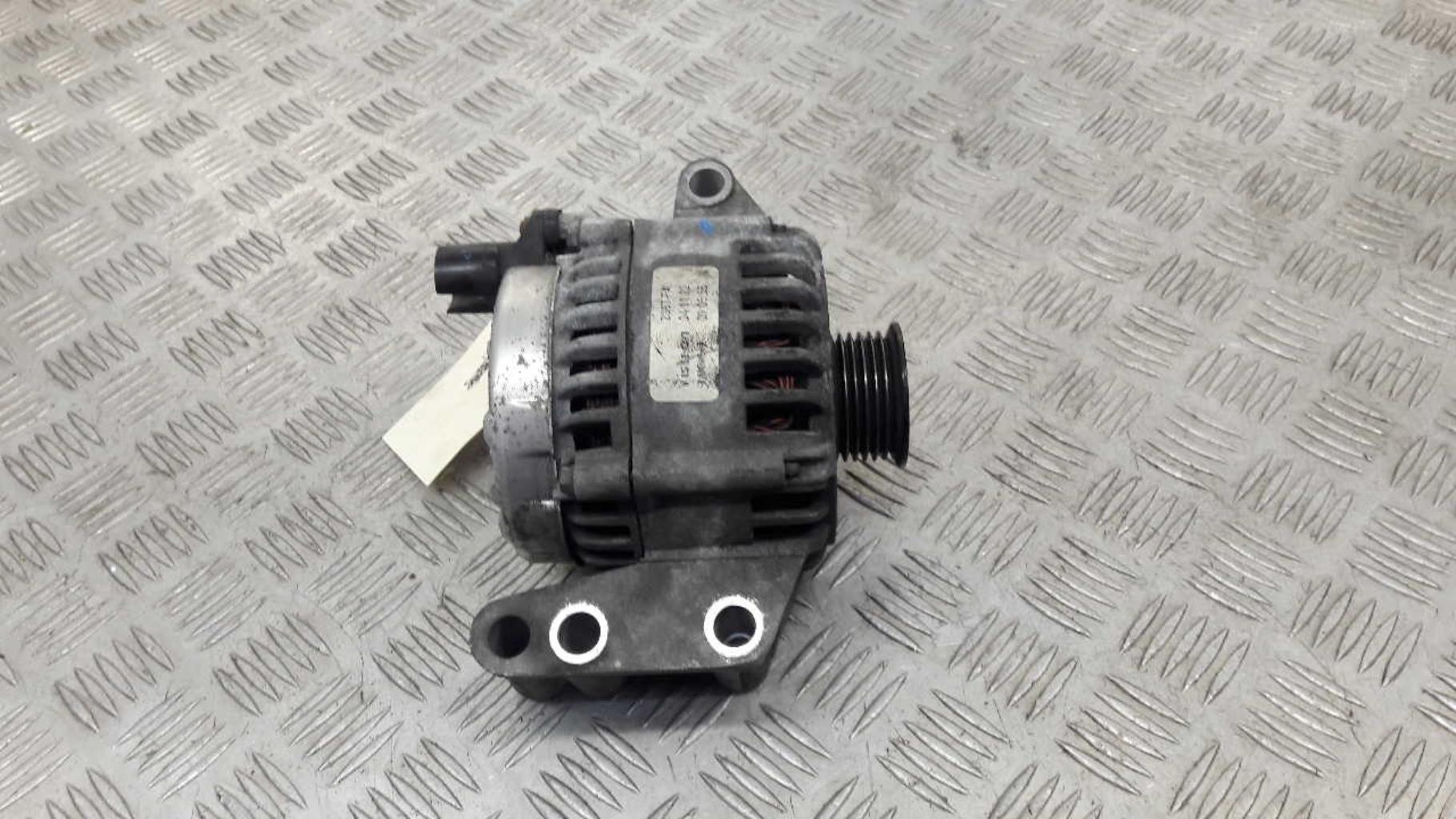 Alternateur FORD FIESTA 5 PHASE 1 Essence - 1