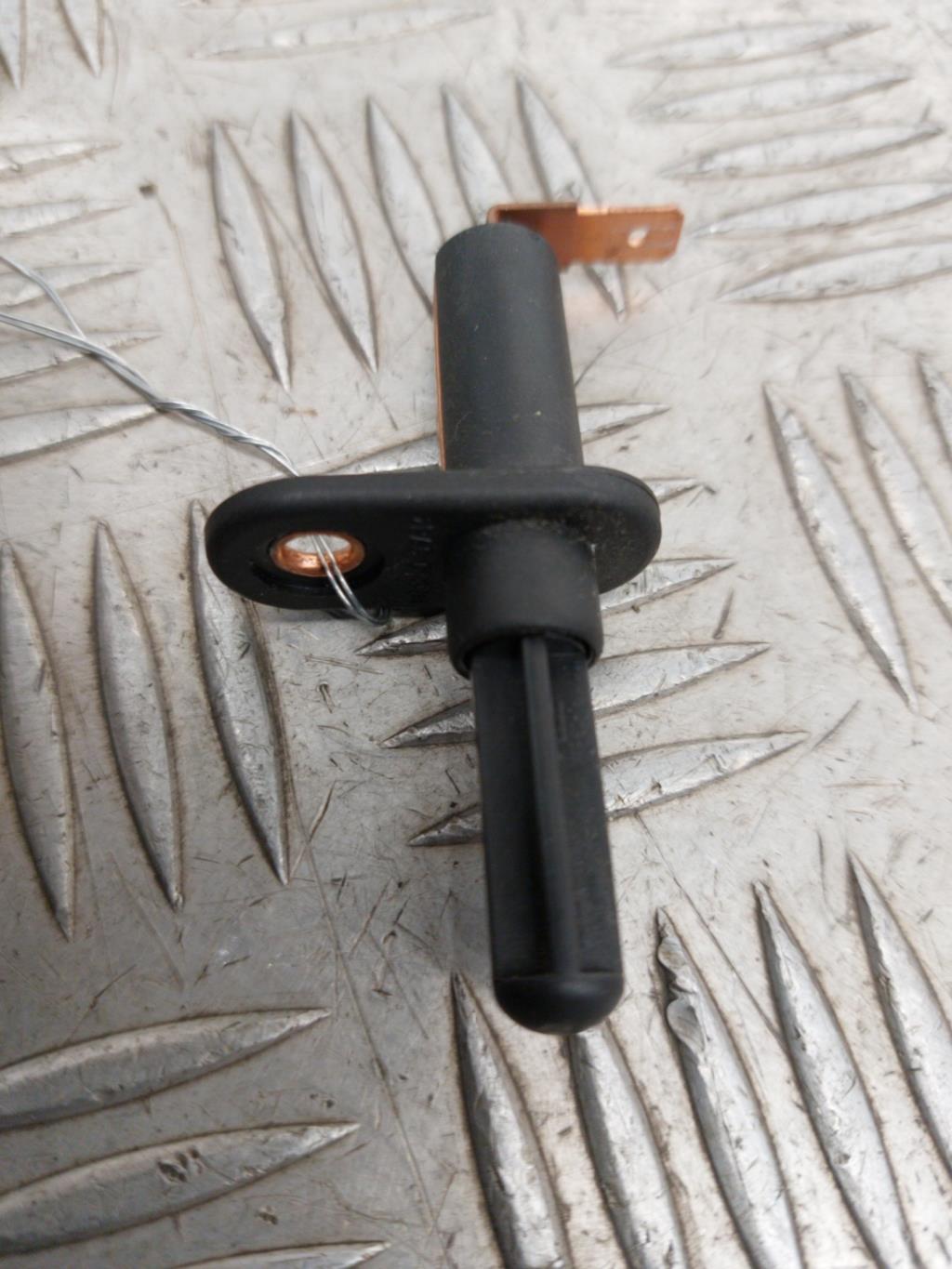 Bouton/Interrupteur OPEL MERIVA A PHASE 1 Essence - 1