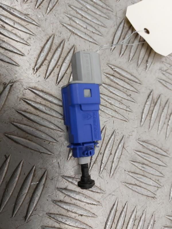 Bouton/Interrupteur RENAULT TWINGO 2 PHASE 2 Diesel - 1