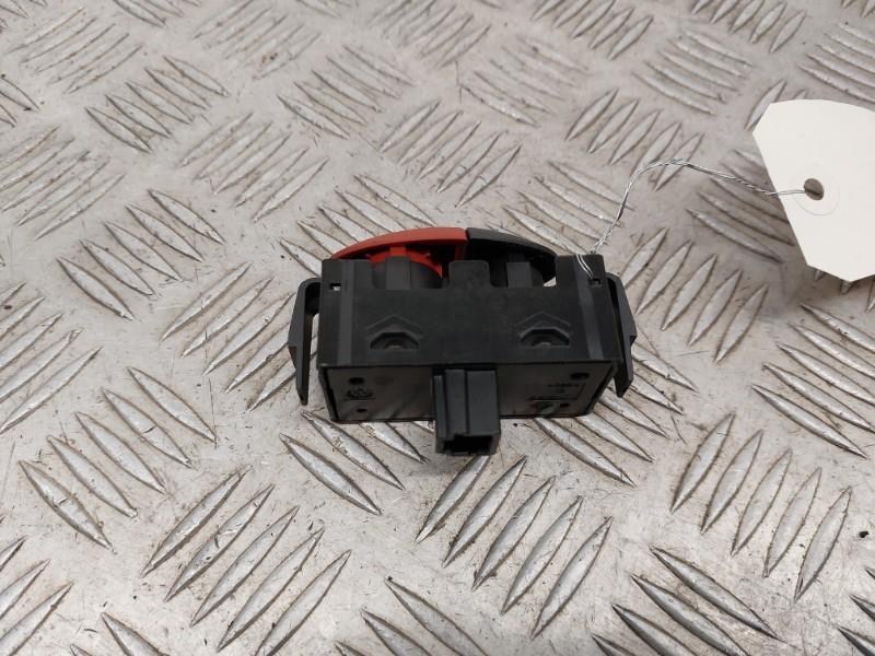 Bouton de warning RENAULT TWINGO 2 PHASE 2 Diesel - 1