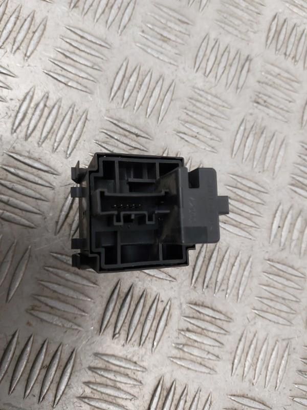 Commande de reglage hauteur de phare RENAULT TWINGO 2 PHASE 2 Diesel - 1