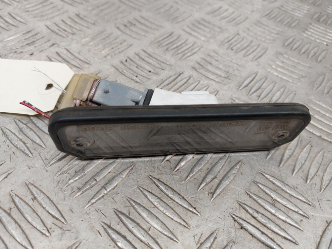Eclairage de plaque HONDA CIVIC 6 PHASE 1 Essence - 1