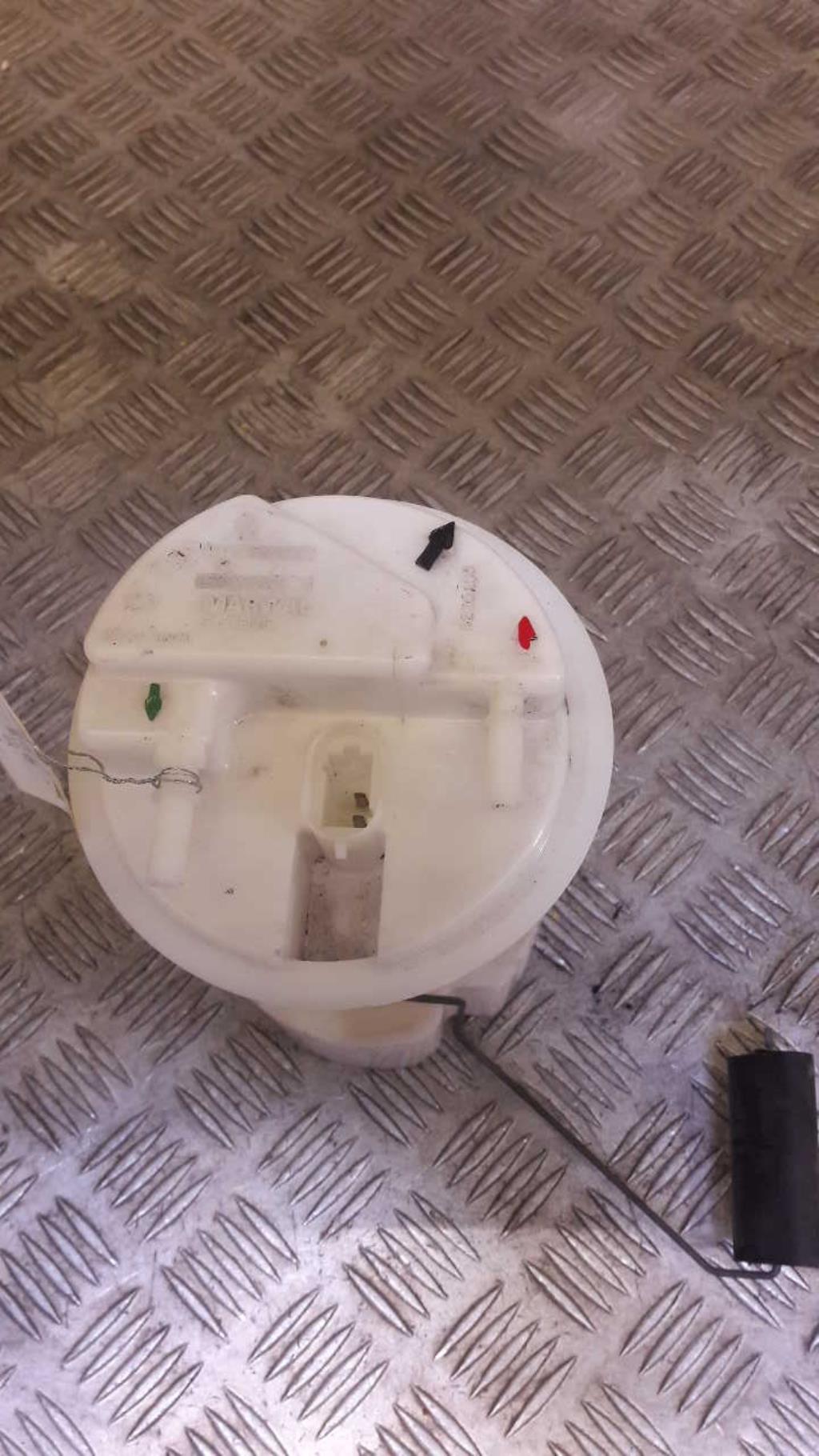 Jauge à carburant RENAULT CLIO 2 PHASE 2 Diesel - 1