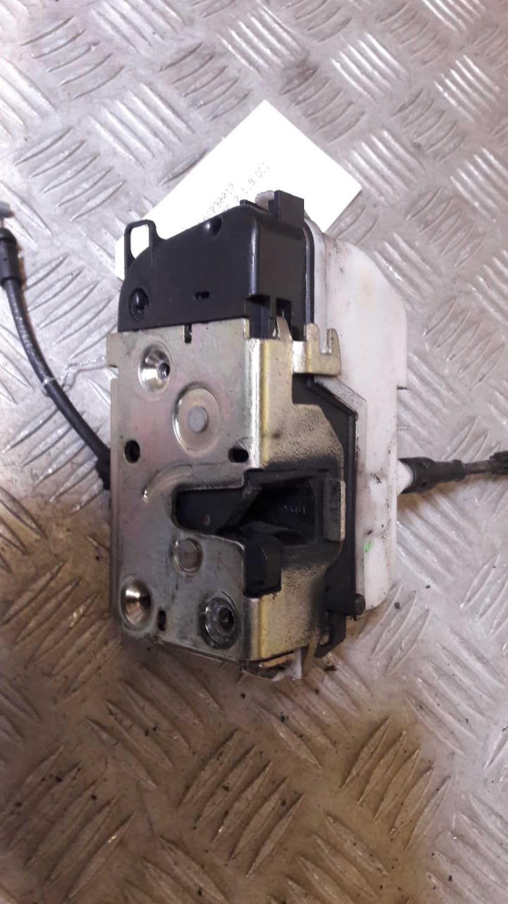 Serrure arriere gauche RENAULT LAGUNA 2 PHASE 2 Diesel - 1
