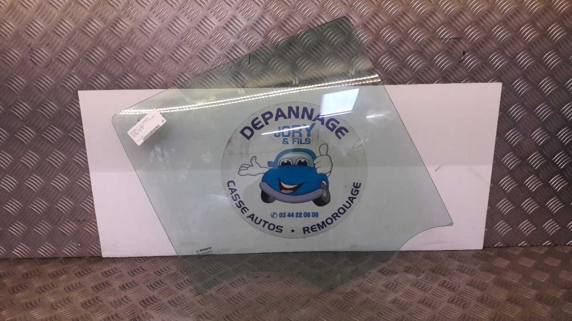 Vitre arriere droit RENAULT CLIO 3 PHASE 1 Diesel - 1