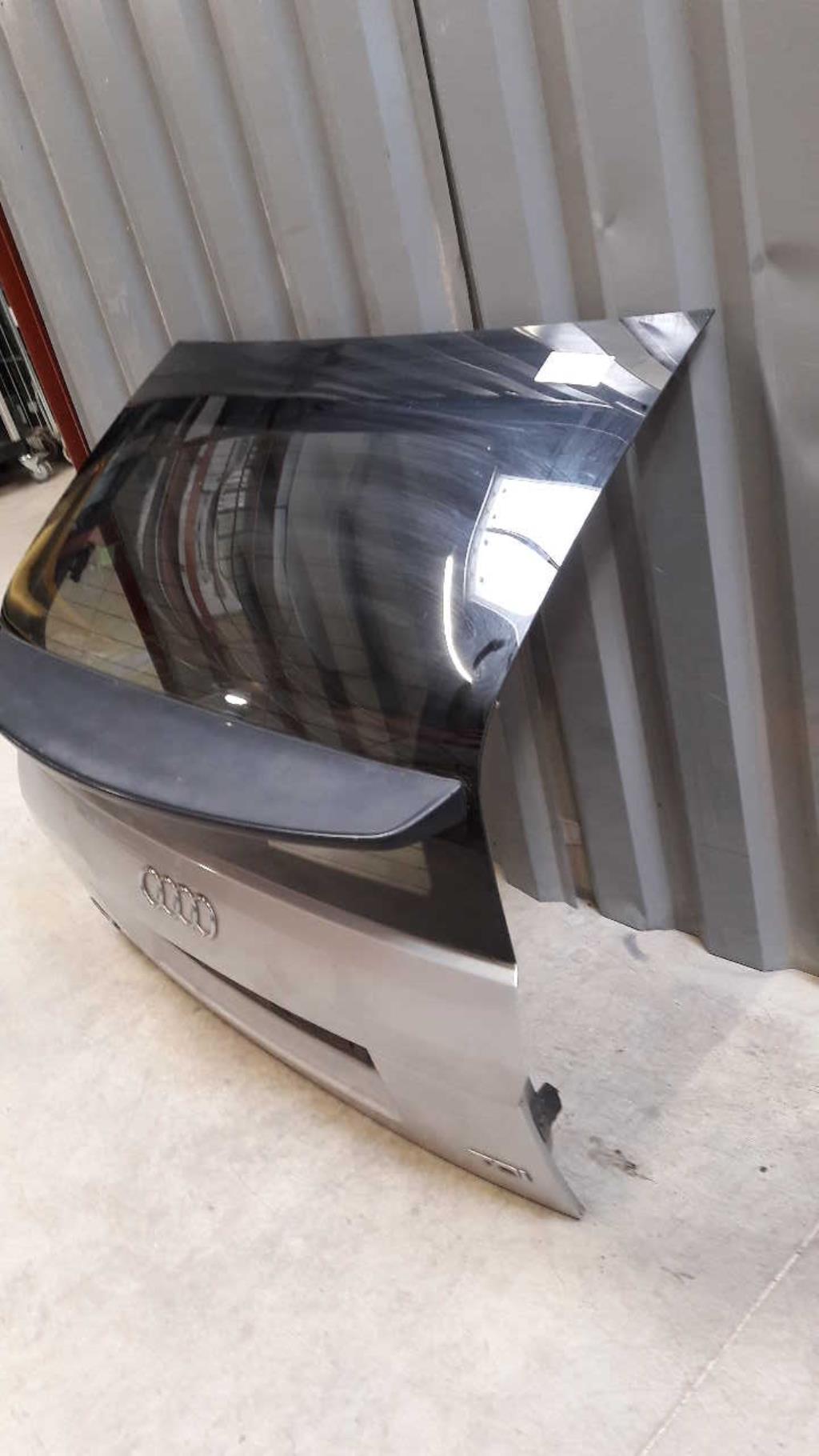 Malle/Hayon arriere AUDI A2 Diesel - 1