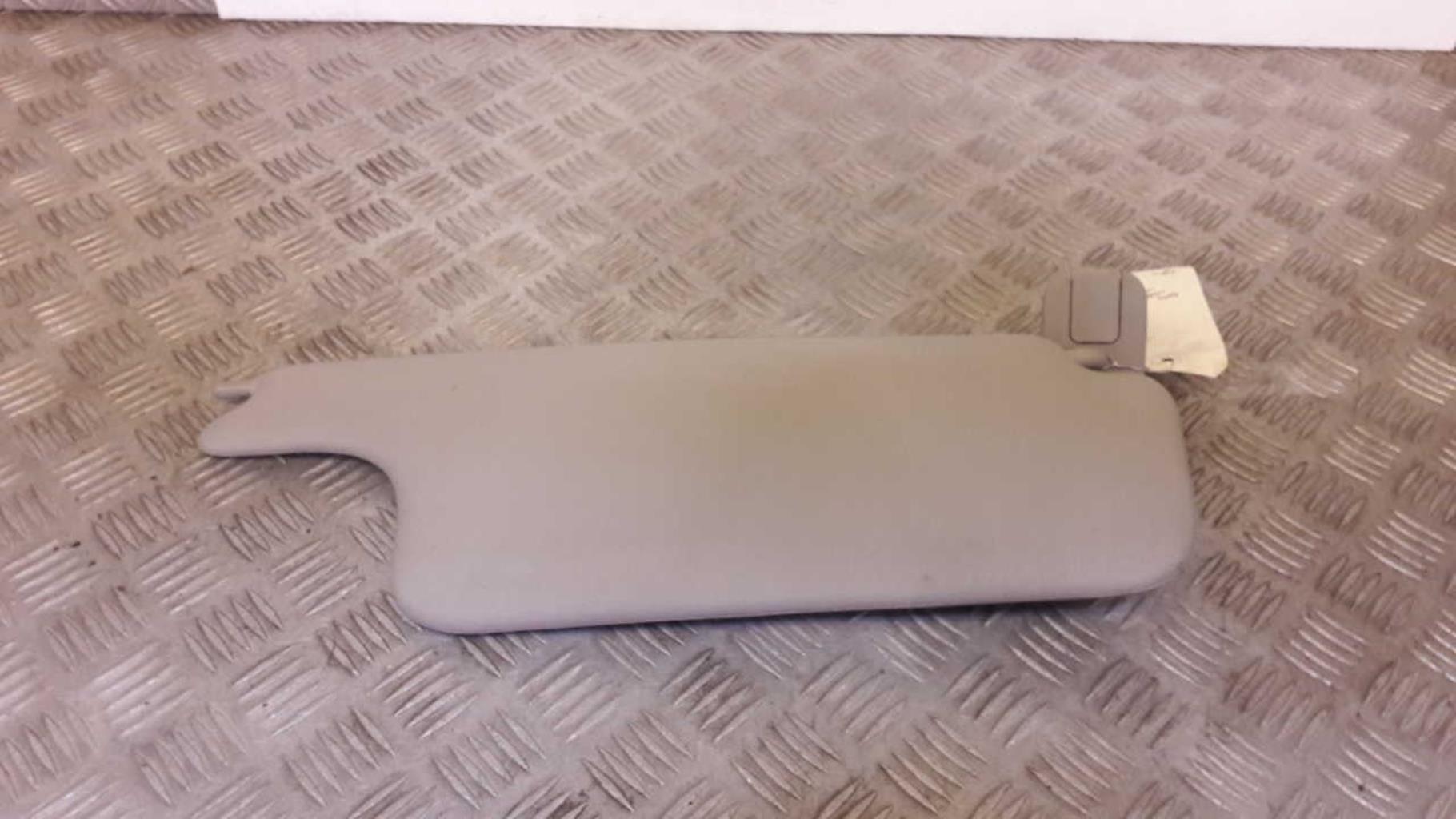 Pare soleil droit RENAULT MEGANE 2 PHASE 2 Diesel - 1