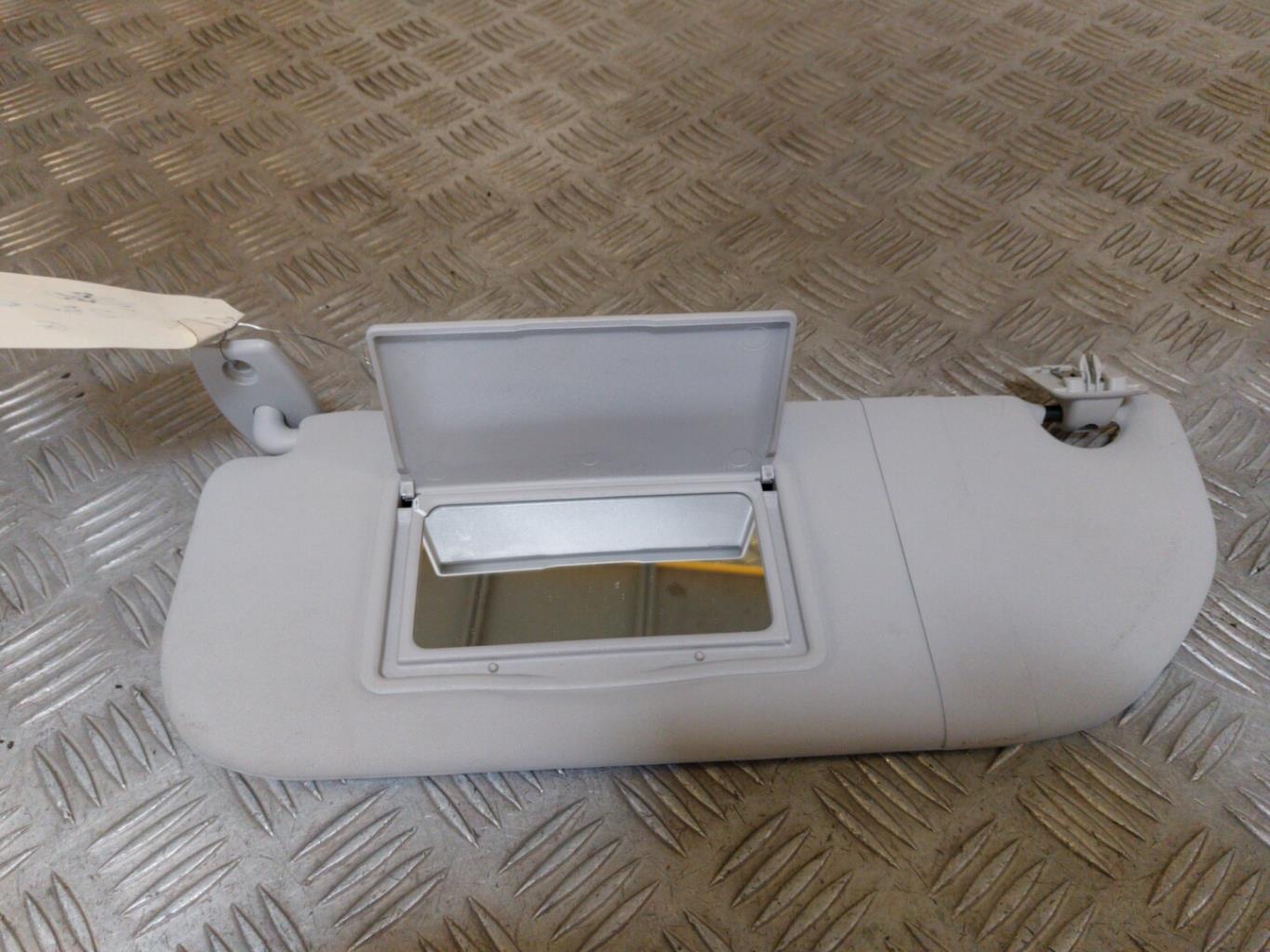 Pare soleil gauche CITROEN C3 2 PHASE 2 Diesel - 1