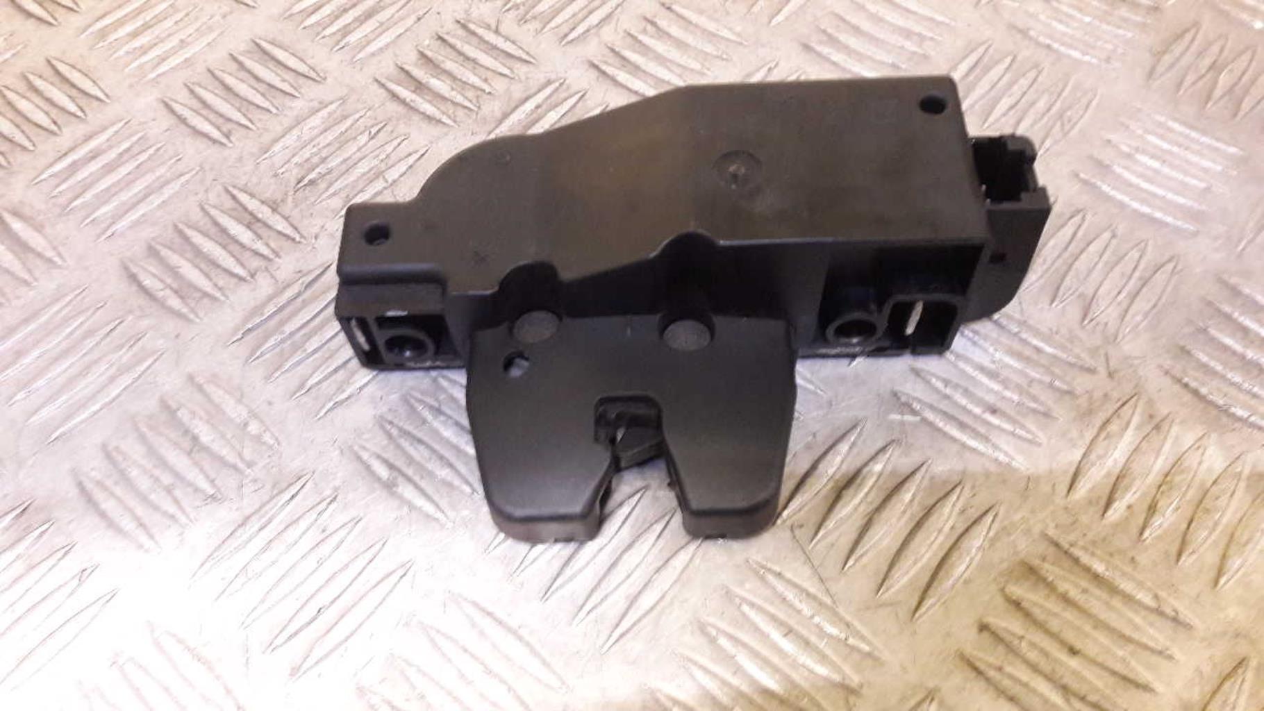 Serrure de hayon CITROEN C2 PHASE 1 Diesel - 1