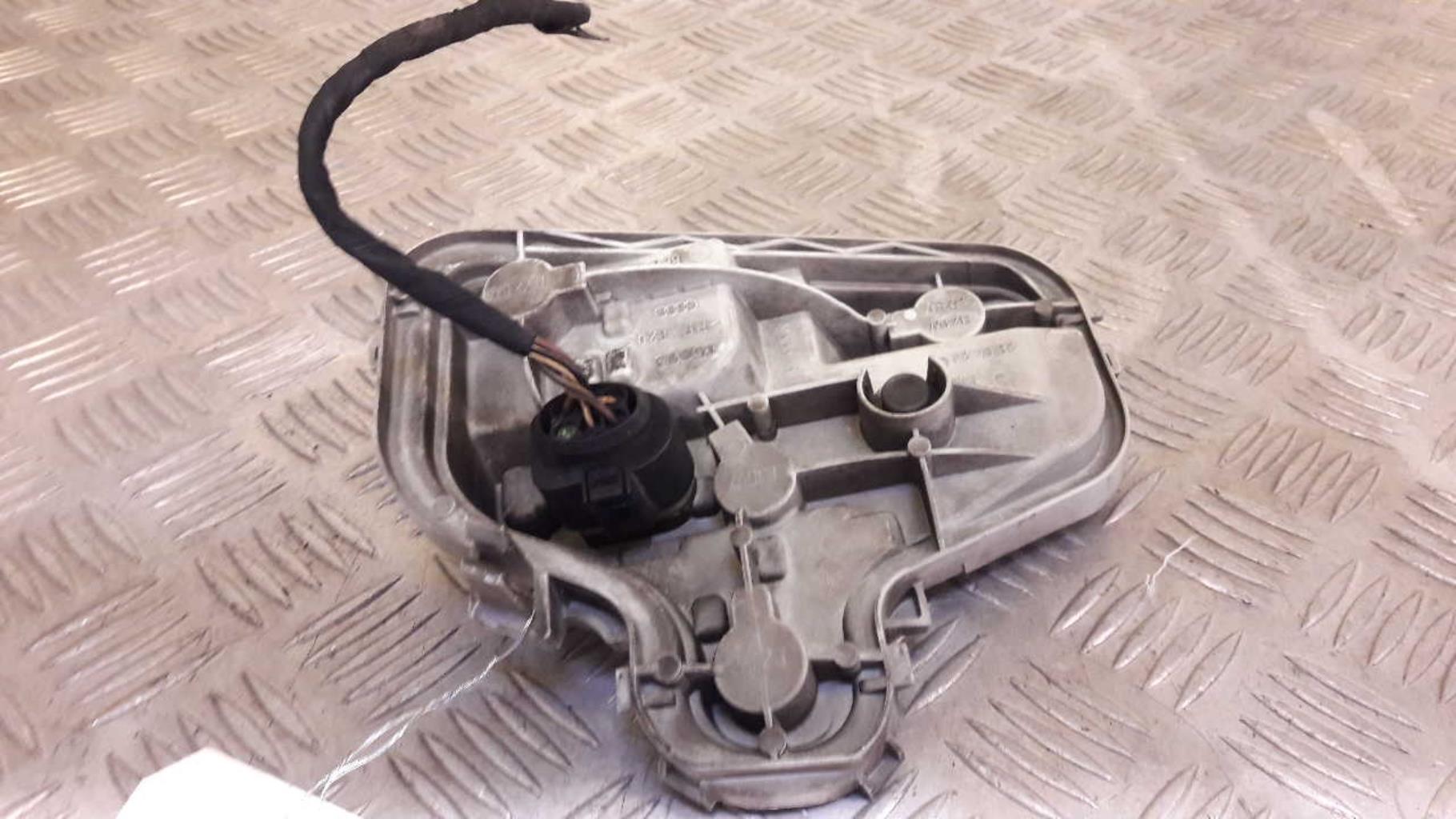 Platine feu arriere gauche AUDI A3 2 PHASE 1 Diesel - 1