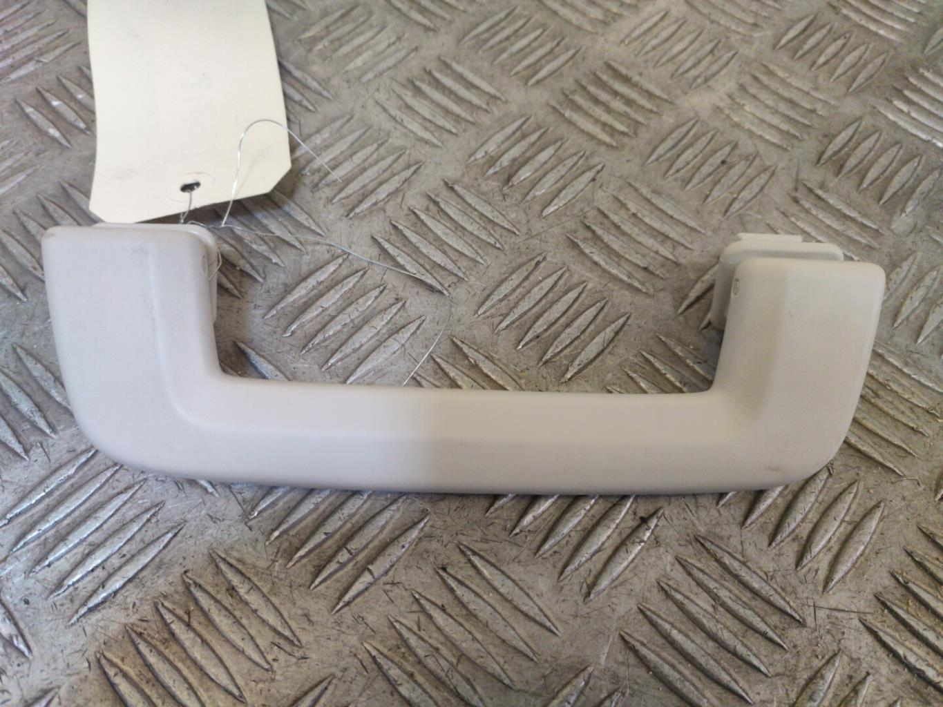Poignee de maintien avant droit FORD FOCUS 3 PHASE 1 Diesel - 1