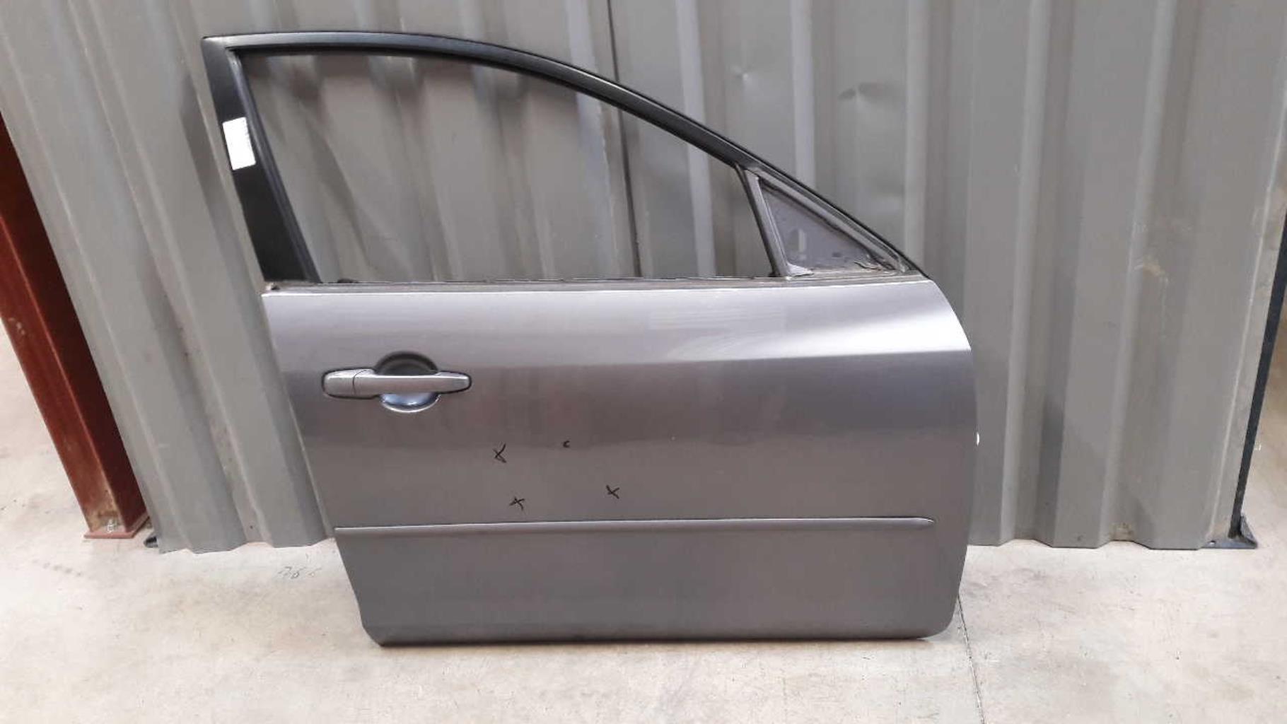 Porte avant droit MAZDA 3 1 PHASE 1 Diesel - 1