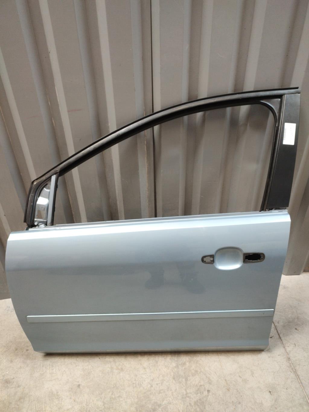 Porte avant gauche FORD FOCUS 2 PHASE 1 Diesel - 1