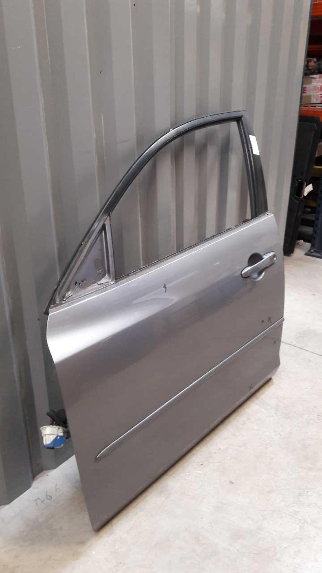Porte avant gauche MAZDA 3 1 PHASE 1 Diesel - 1