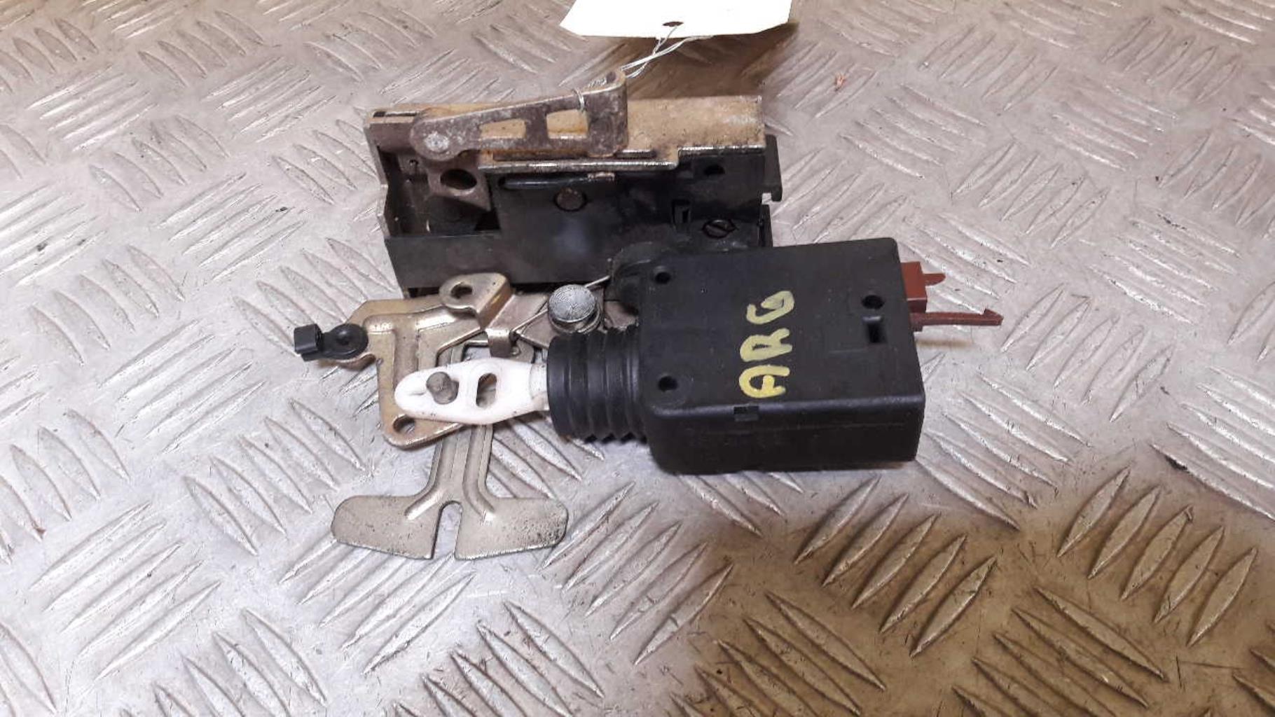 Serrure arriere gauche CITROEN SAXO PHASE 1 Essence - 1