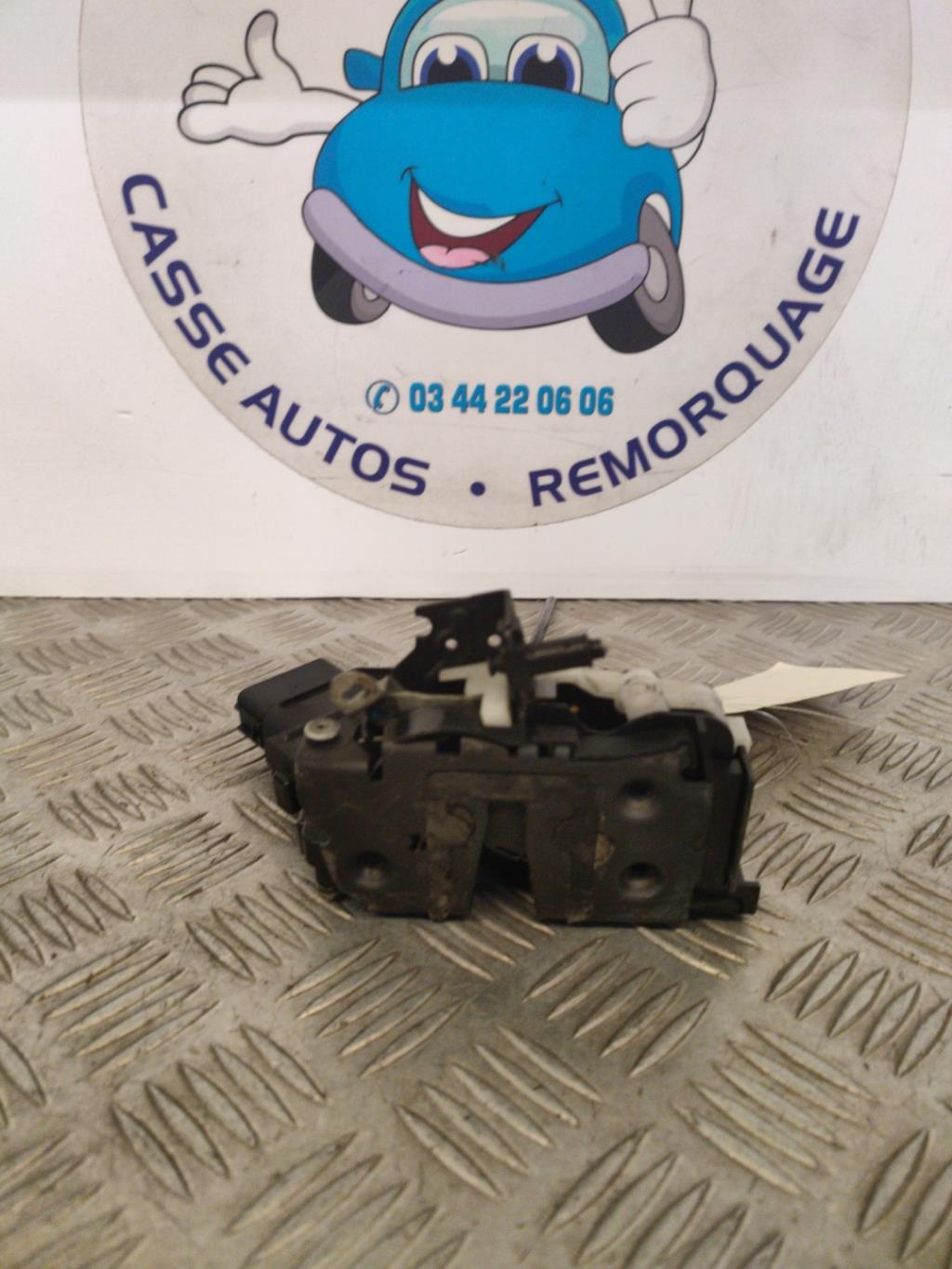 Serrure avant gauche FORD FOCUS 2 PHASE 1 Diesel - 1