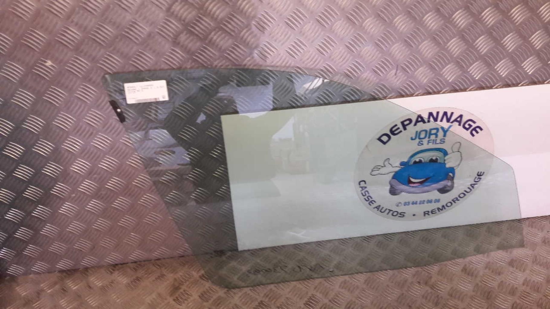 Vitre avant droit RENAULT MEGANE 1 PHASE 2 Diesel - 1