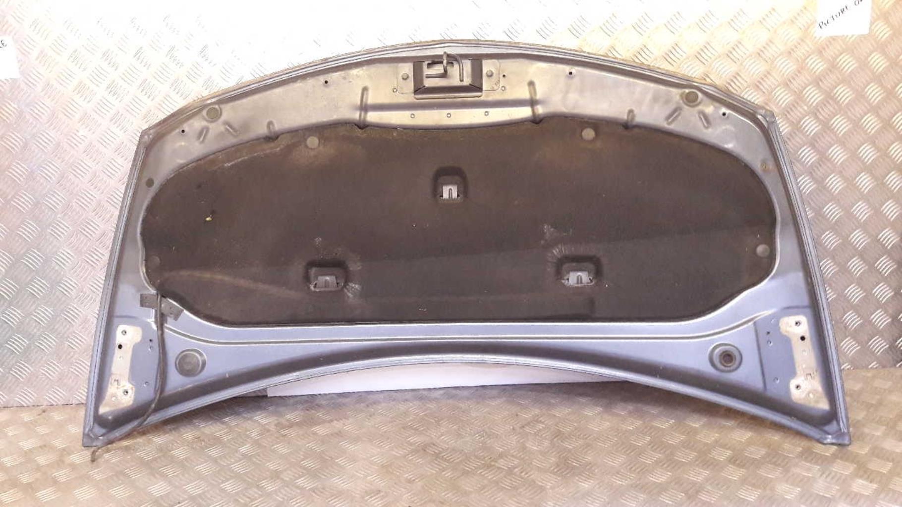 Capot RENAULT CLIO 3 PHASE 1 Diesel - 1