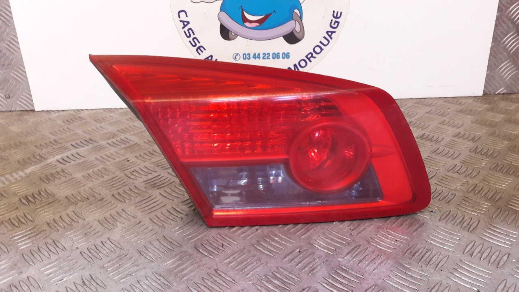 Feu arriere secondaire gauche (feux) RENAULT VEL SATIS PHASE 1 Diesel - 1