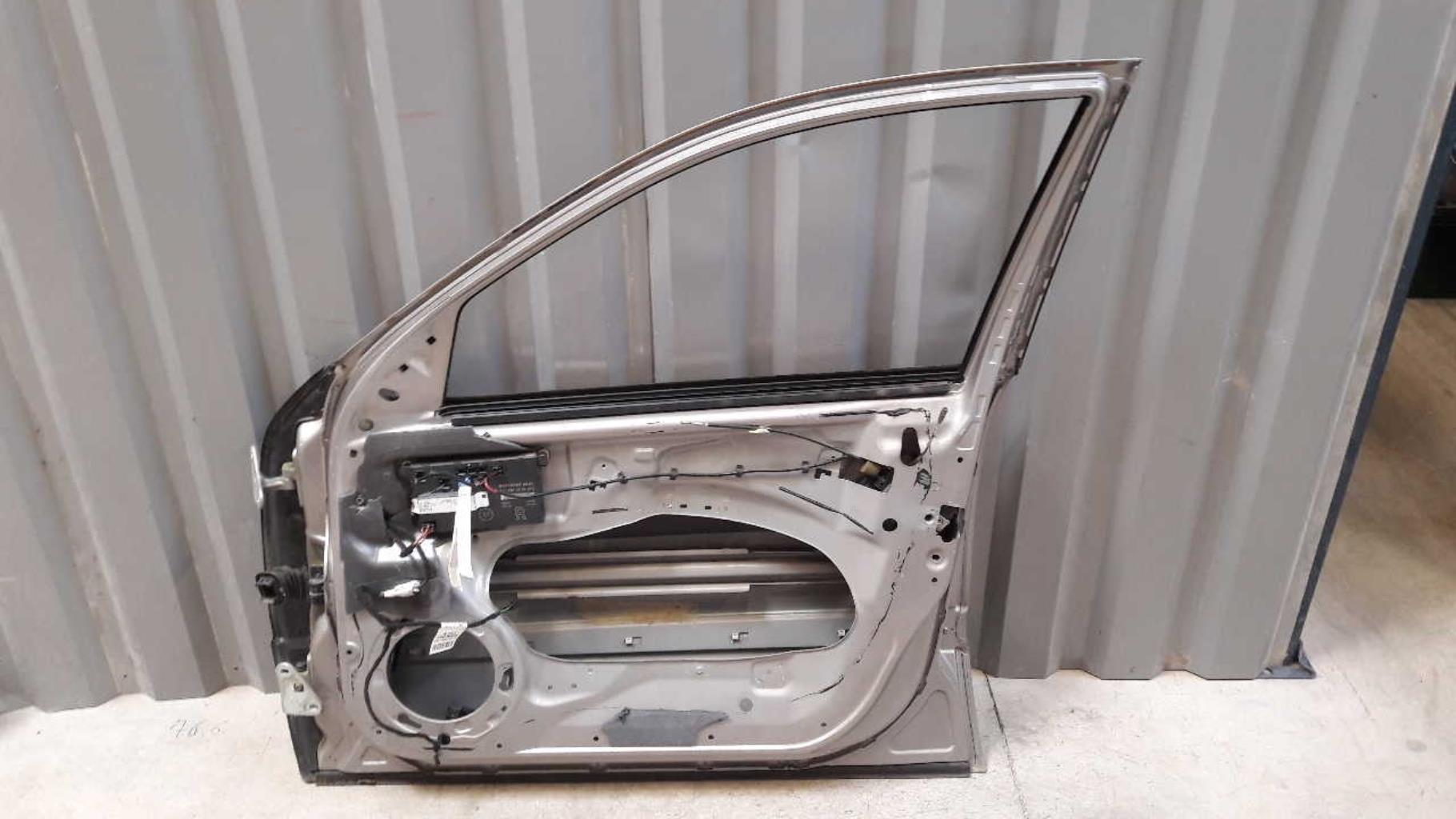 Porte avant droit MERCEDES CLASSE E 211 PHASE 1 Diesel - 1