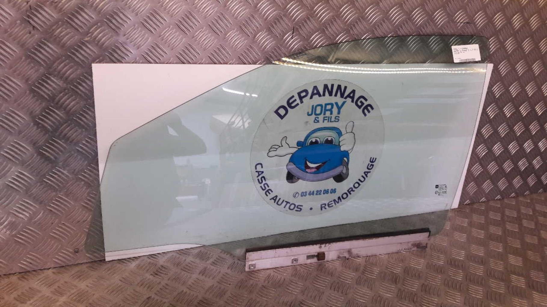 Vitre avant gauche OPEL ASTRA H PHASE 2 Diesel - 1