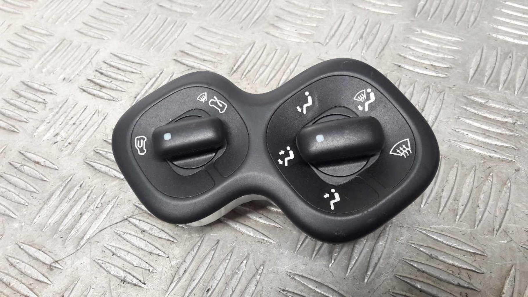 Bouton/Interrupteur FIAT PANDA 3 PHASE 1 Essence - 1