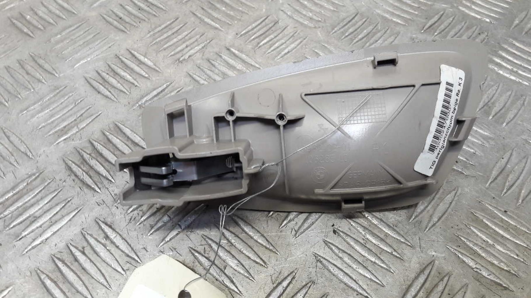 Poignee interieur avant droit BMW SERIE 1 E87 PHASE 2 Diesel - 1