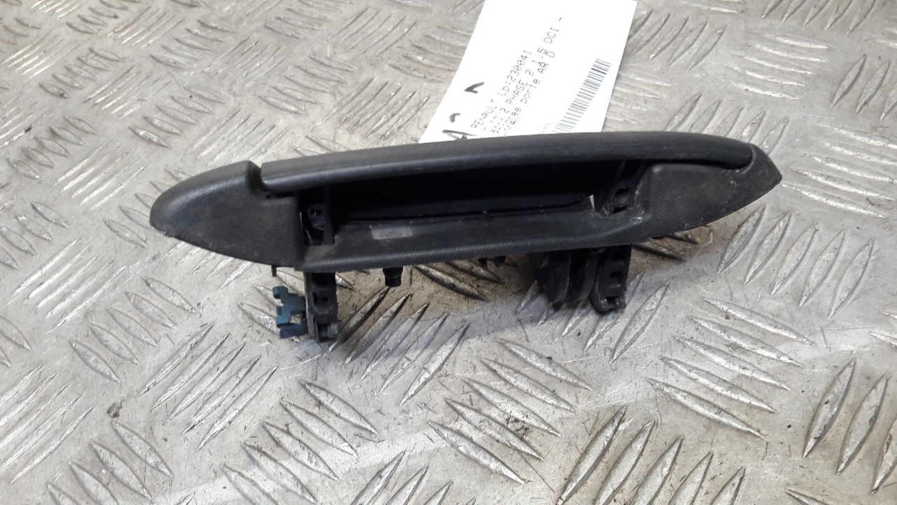 Poignee porte arriere droit RENAULT CLIO 2 PHASE 2 Diesel - 1