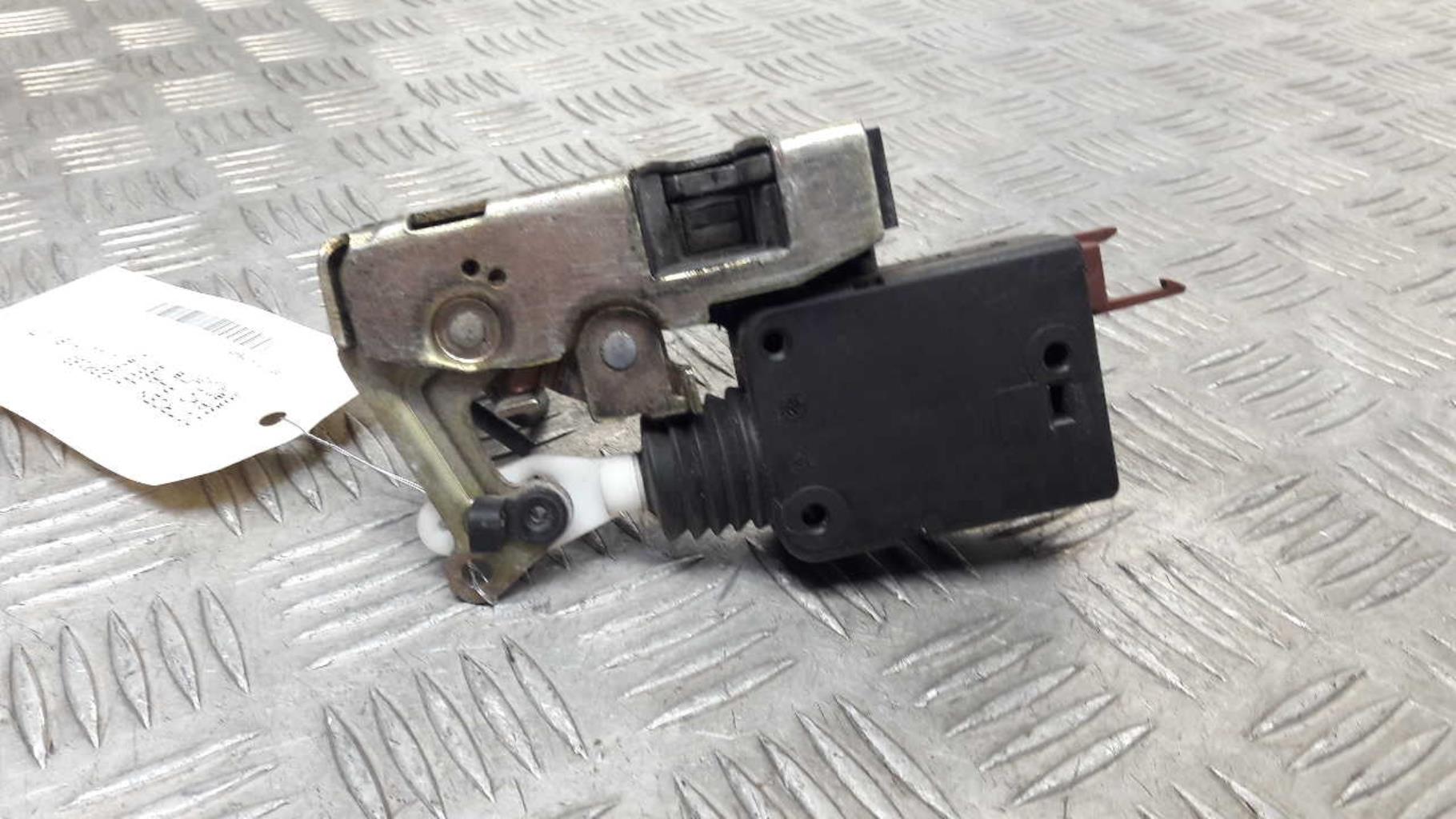 Serrure avant droit CITROEN SAXO PHASE 2 Essence - 1