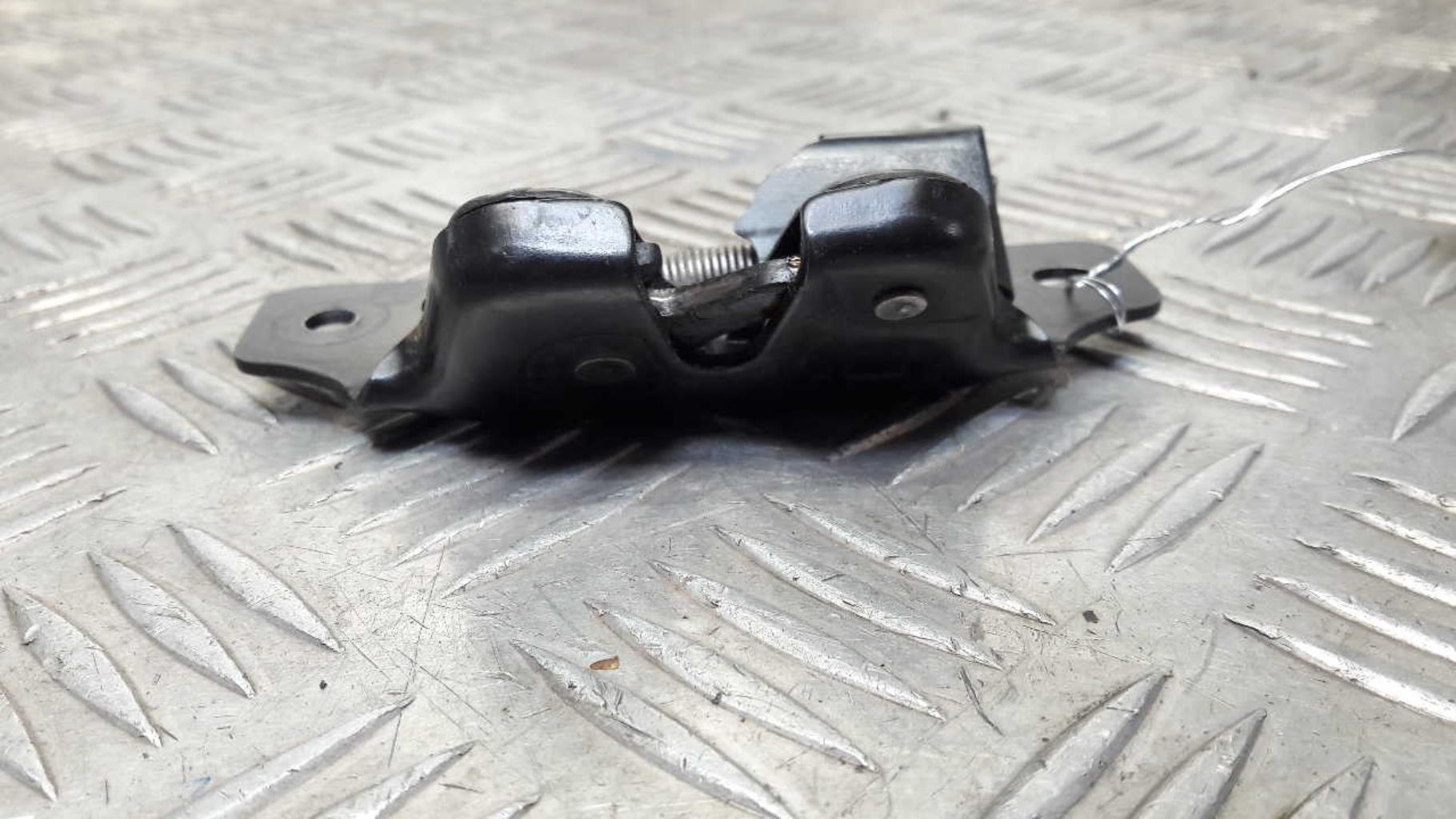 Serrure de hayon PEUGEOT 206 PHASE 2 Essence - 1