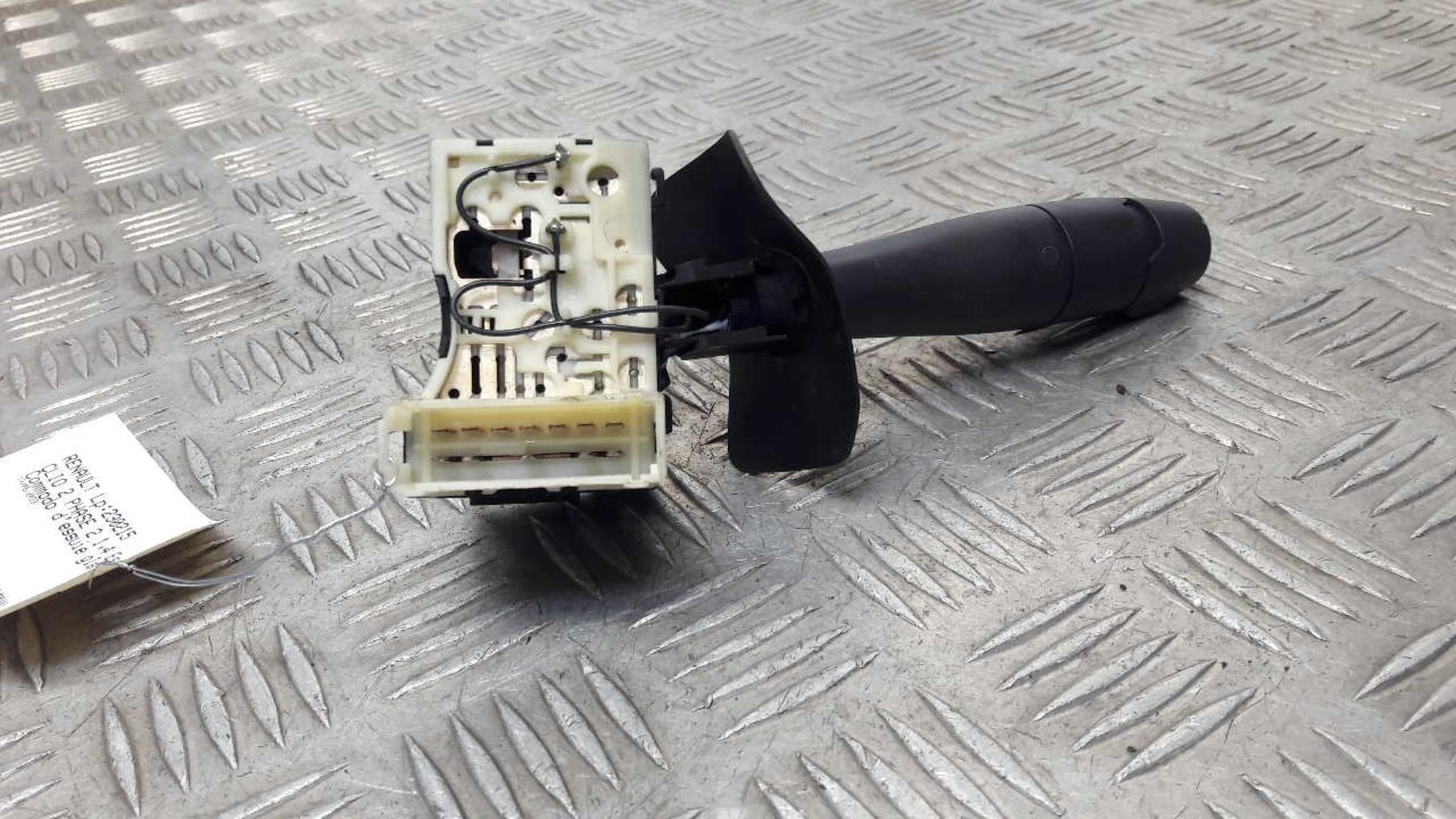Commodo d'essuie glaces RENAULT CLIO 2 PHASE 2 Essence - 1