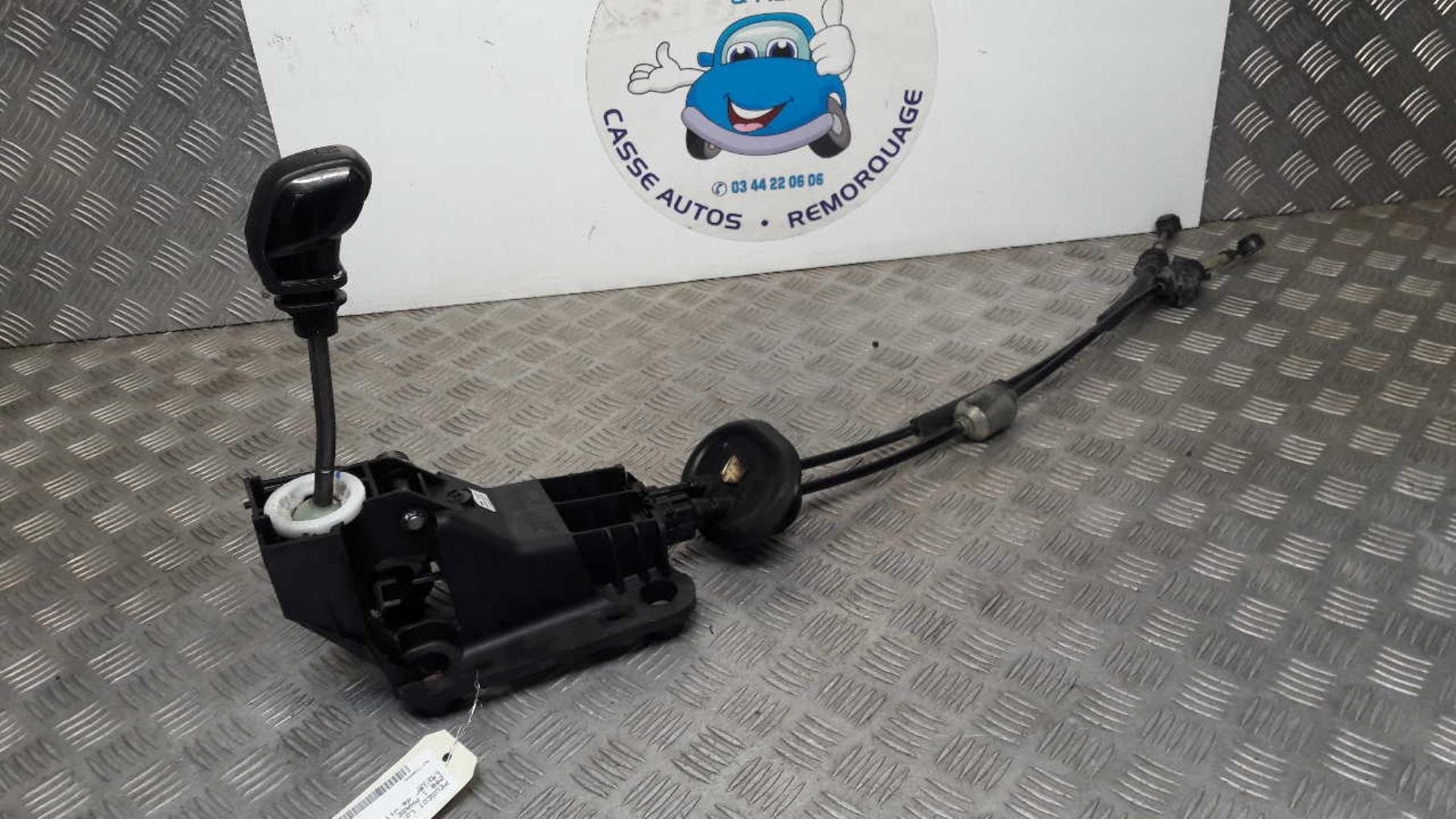 Levier de vitesses PEUGEOT 208 1 PHASE 1 Diesel - 1