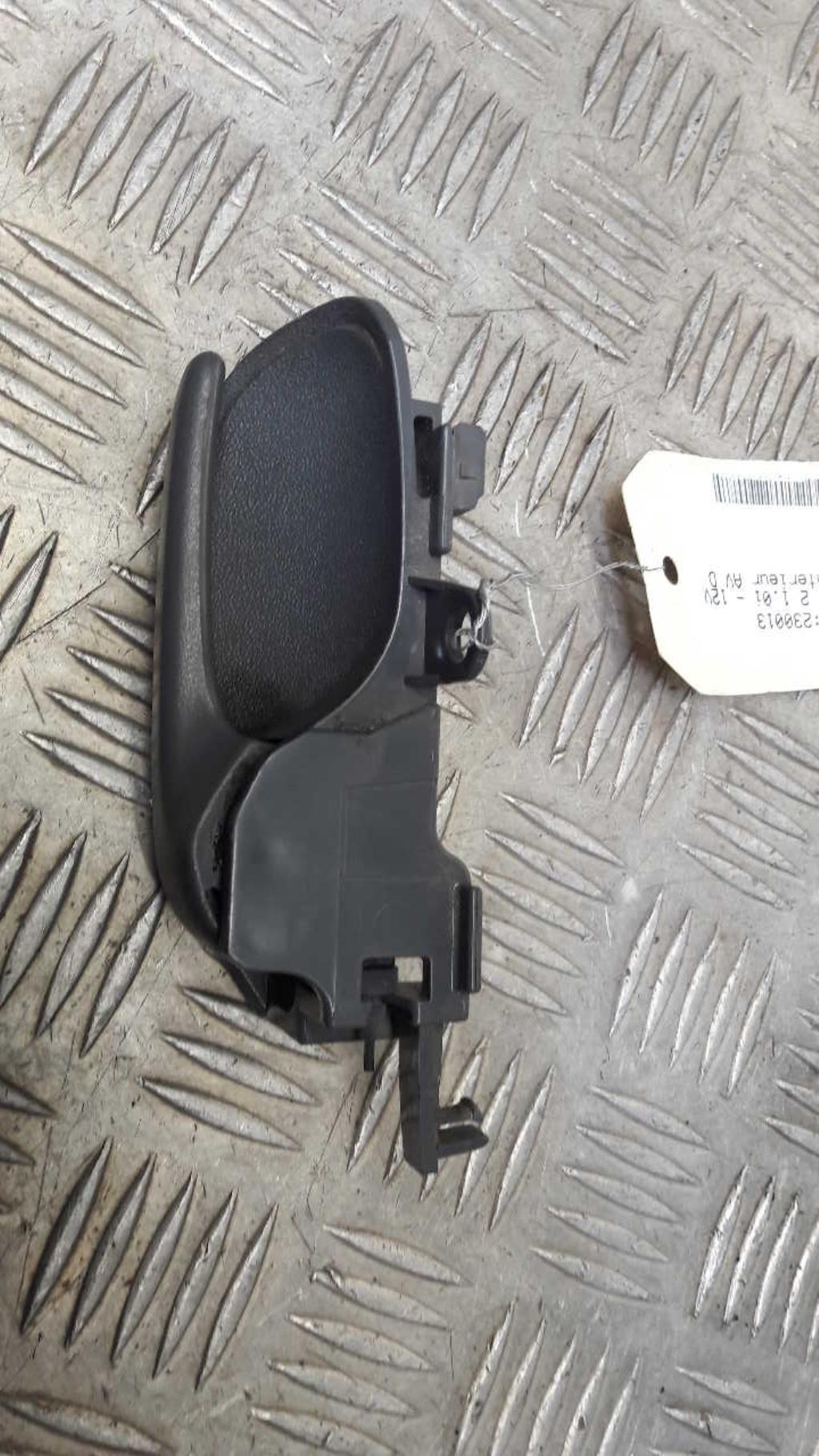 Poignee interieur avant droit CITROEN C1 1 PHASE 2 Essence - 1