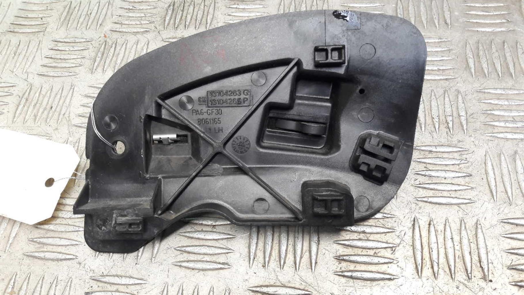 Poignee interieur avant gauche OPEL CORSA C PHASE 1 Essence - 1