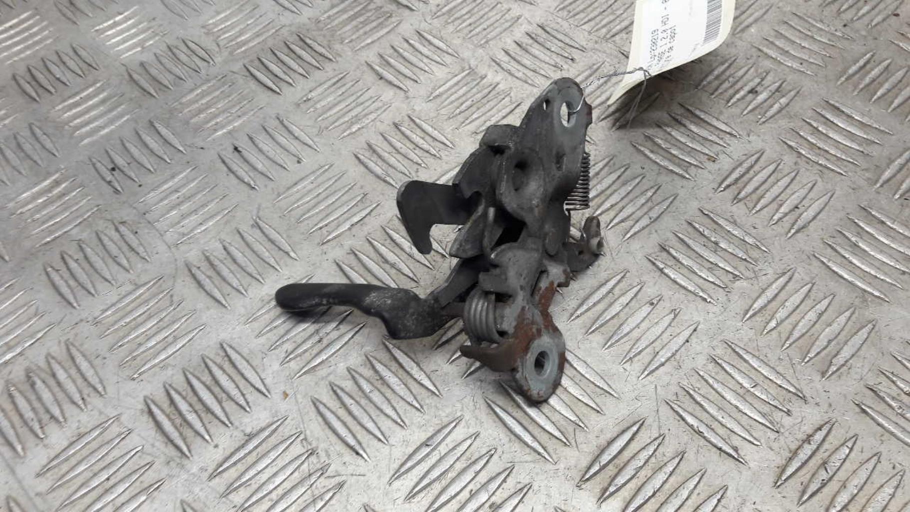 Serrure de capot CITROEN C5 1 PHASE 1 Diesel - 1