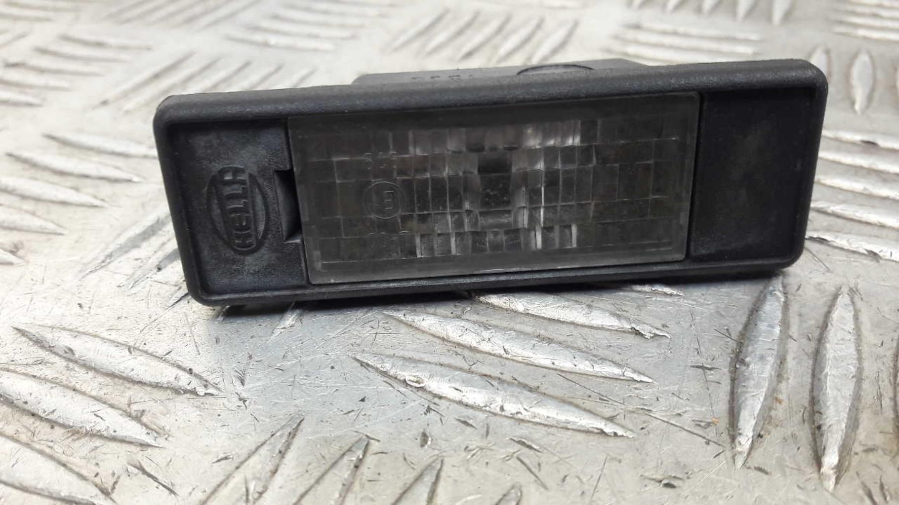 Eclairage de plaque CITROEN C3 PLURIEL PHASE 2 CABRIOLET Diesel - 1