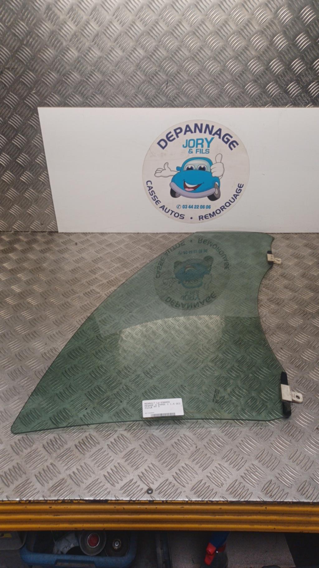 Vitre avant droit RENAULT MEGANE 3 PHASE 1 Diesel - 1