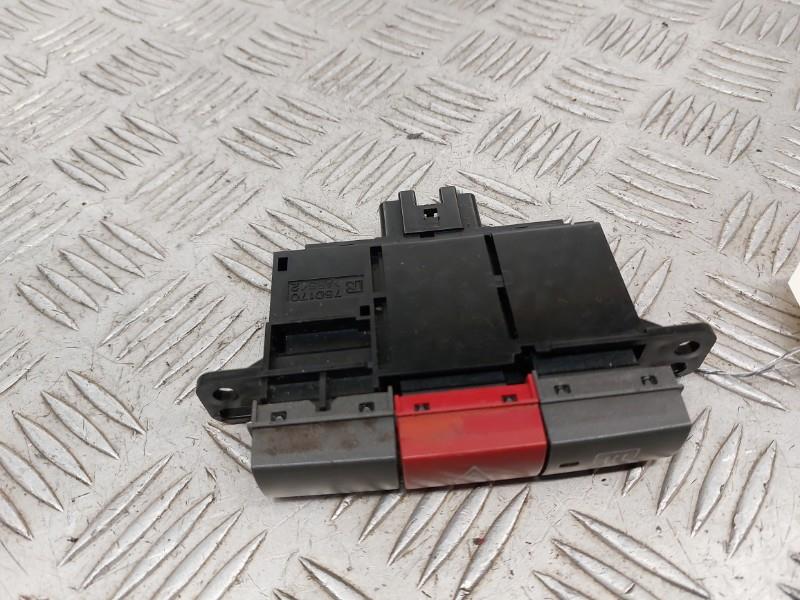 Bouton de warning DAIHATSU CUORE 3 Essence - 1