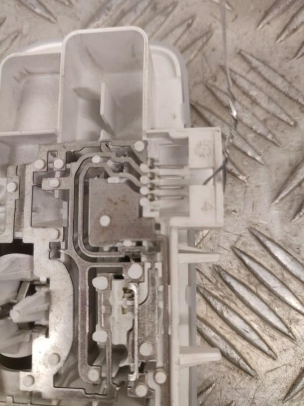 Eclairage de plafonnier RENAULT CLIO 4 PHASE 1 Diesel - 1