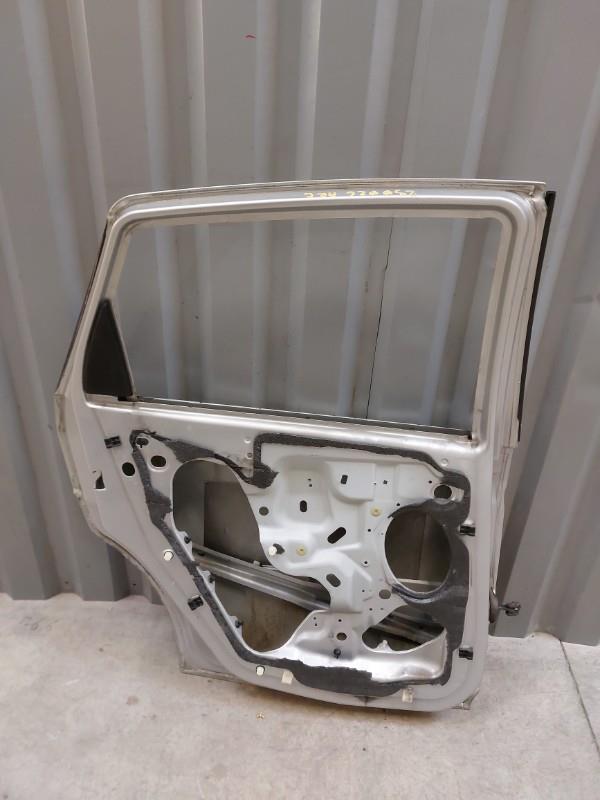 Porte arriere gauche FORD FOCUS 1 Essence - 1