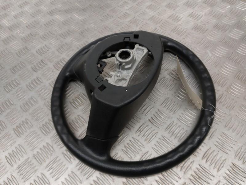 Volant DAIHATSU CUORE 3 Essence - 1
