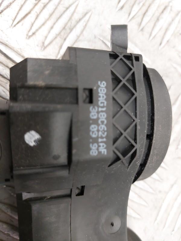 Commande degivrage lunette arriere FORD FOCUS 1 Essence - 1