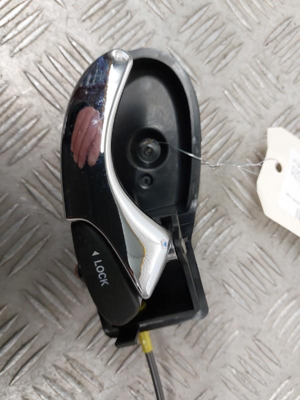 Poignee interieur avant droit FORD FOCUS 1 Diesel - 1