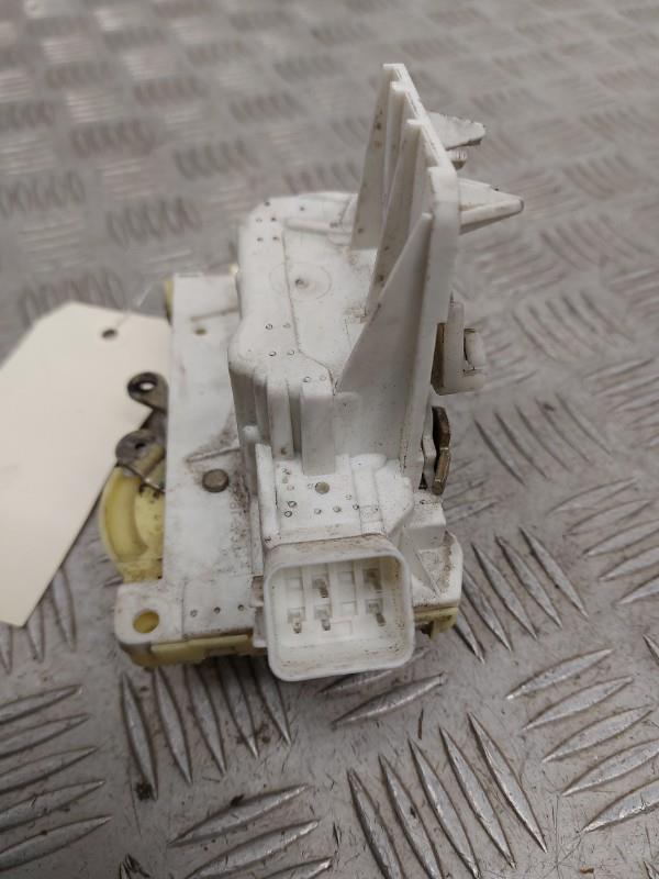 Serrure avant droit FORD FOCUS 1 Essence - 1