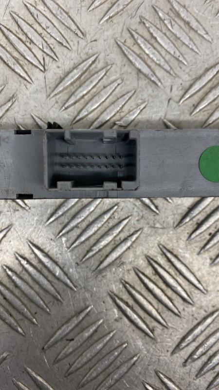 Bouton de warning FIAT LINEA Diesel - 1