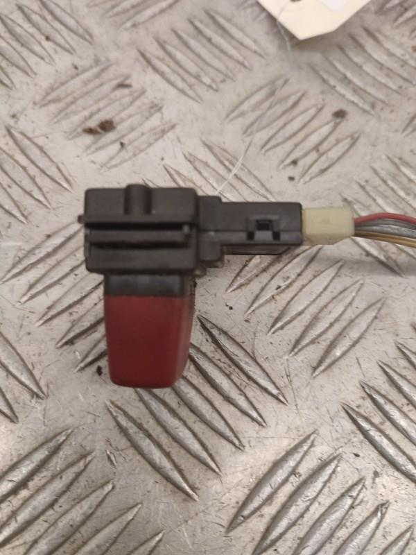 Bouton de warning RENAULT SAFRANE PHASE 2 Essence - 1