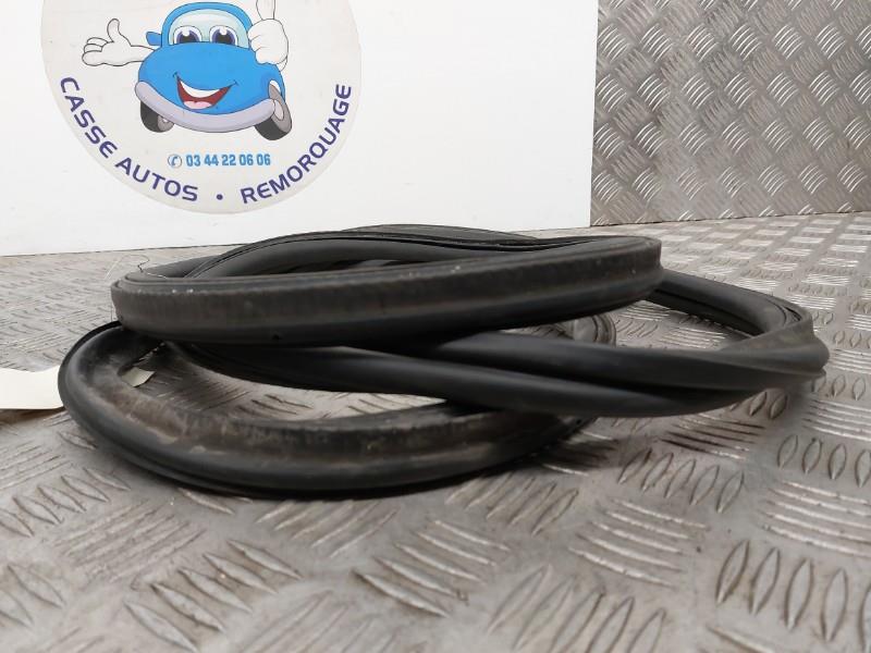 Joint de coffre BMW SERIE 3 E90 PHASE 1 Diesel - 1