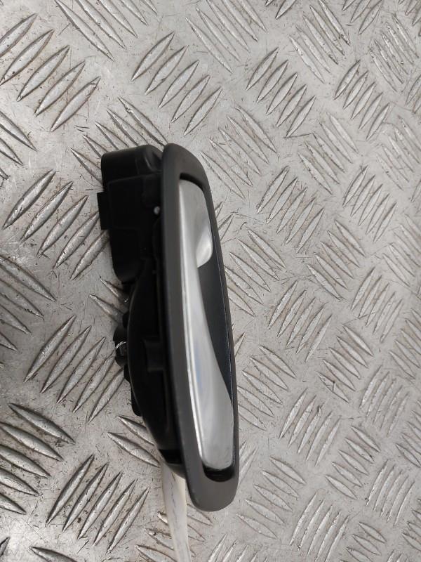 Poignee interieur avant gauche RENAULT SCENIC 3 PHASE 1 Diesel - 1